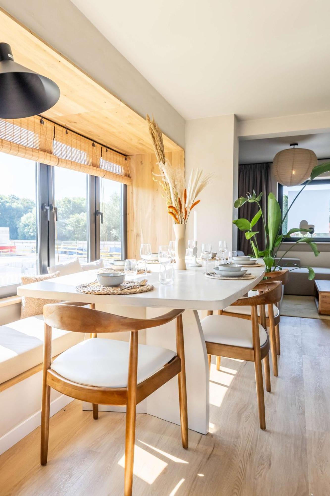 Huswell - Cozy Family Home Steps From The Sea 카잔바드 외부 사진