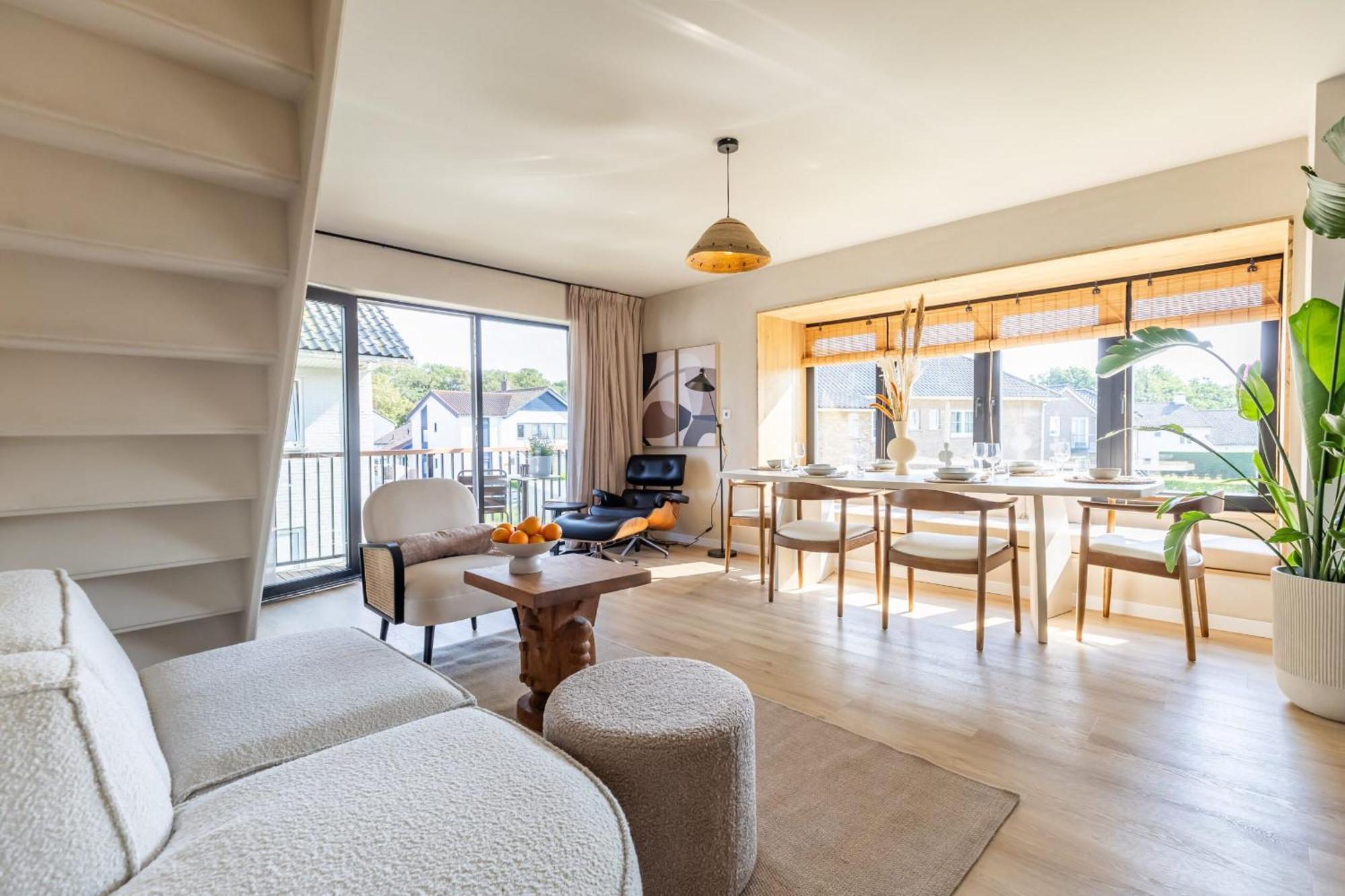 Huswell - Cozy Family Home Steps From The Sea 카잔바드 외부 사진